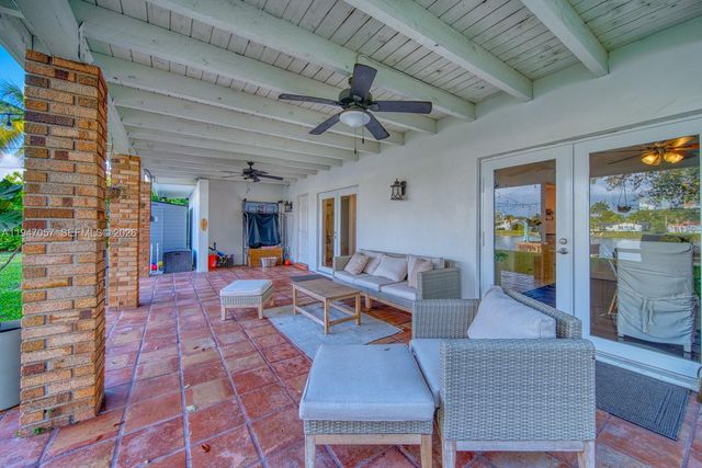 12620 SW 114th Ave, Miami, FL 33176