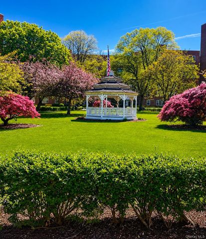 220 Pelham Road 2H, New Rochelle, NY 10805