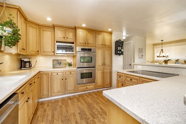 116 Hillcrest Drive, Elma, WA 98541