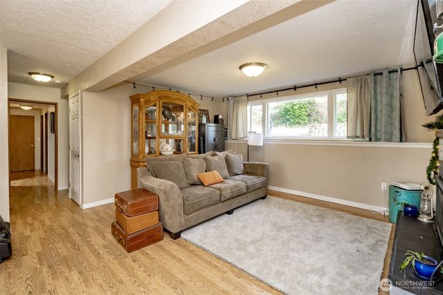 116 Hillcrest Drive, Elma, WA 98541