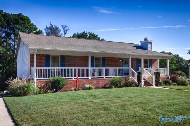115 Season Lane, Huntsville, AL 35811