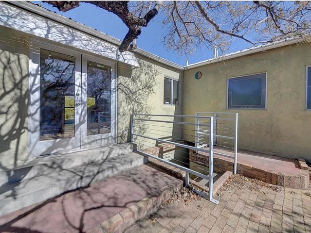 2920 Santa Clara Avenue SE, Albuquerque, NM 87106