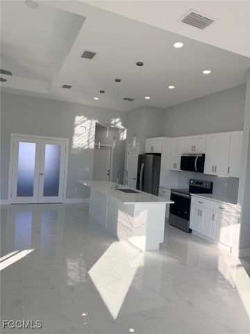 313 EL DORADO BLVD N, Cape Coral, FL 33993