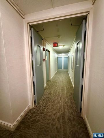 307 Prospect Avenue 4D, Hackensack, NJ 07601