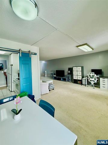 307 Prospect Avenue 4D, Hackensack, NJ 07601