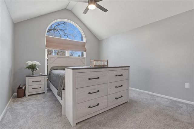 114 S Jewell Street, Liberty, MO 64068