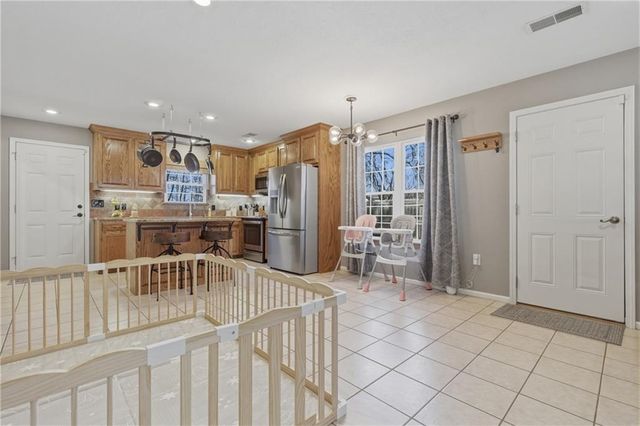 114 S Jewell Street, Liberty, MO 64068