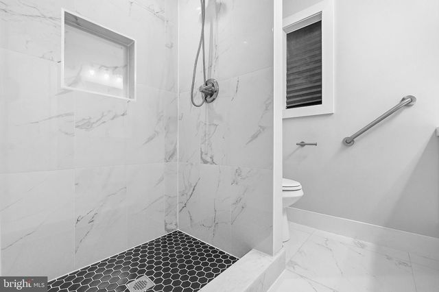 1109 ANACOSTIA RD SE, Washington, DC 20019