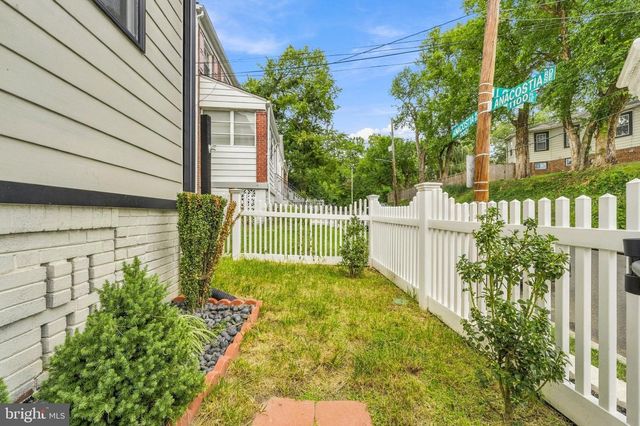 1109 ANACOSTIA RD SE, Washington, DC 20019