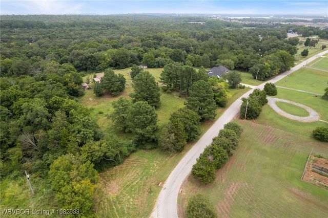8516 Steep Hill Road, Fort Smith, AR 72916