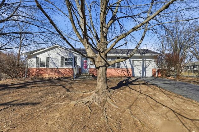 200 Eldorado Drive, Belton, MO 64012