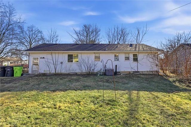 200 Eldorado Drive, Belton, MO 64012