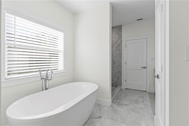 810 Wildwood Drive, Mobile, AL 36693