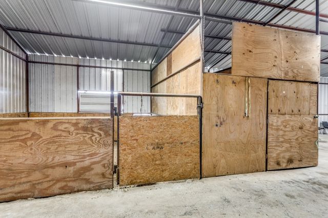 817 Stella Mae Drive, Fort Worth, TX 76028