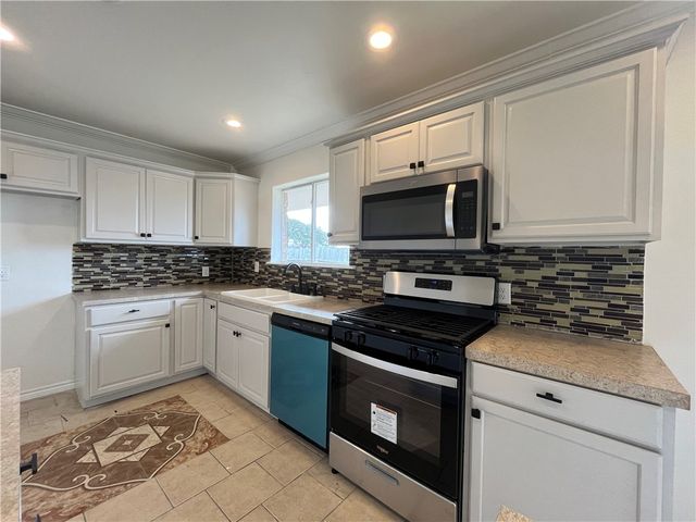 1041 Brawner Pkwy, Corpus Christi, TX 78411