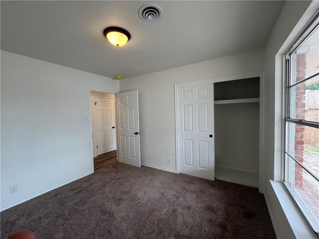 1041 Brawner Pkwy, Corpus Christi, TX 78411