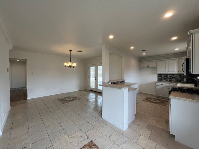 1041 Brawner Pkwy, Corpus Christi, TX 78411