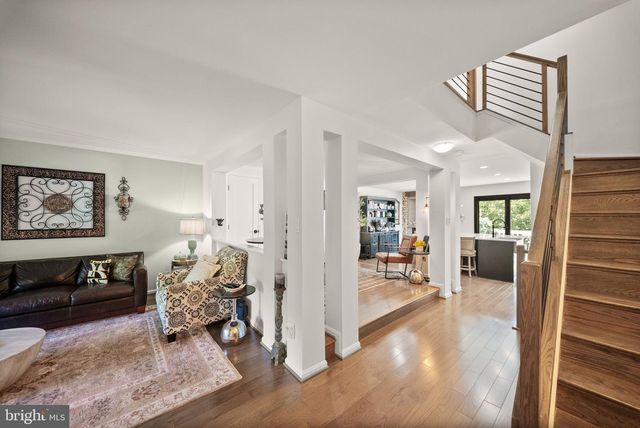 12091 EDGEMERE CIR, Reston, VA 20190