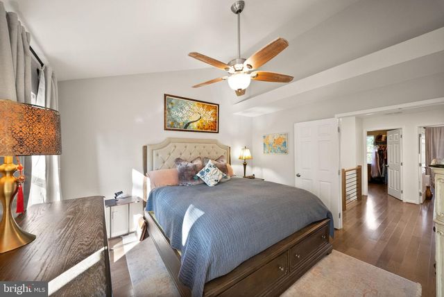 12091 EDGEMERE CIR, Reston, VA 20190