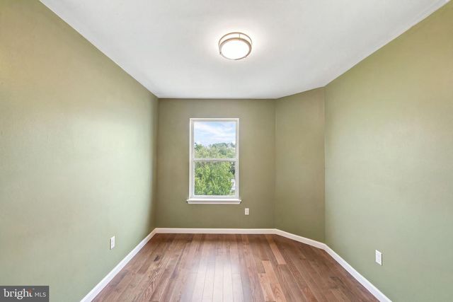 12091 EDGEMERE CIR, Reston, VA 20190