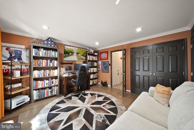 12091 EDGEMERE CIR, Reston, VA 20190