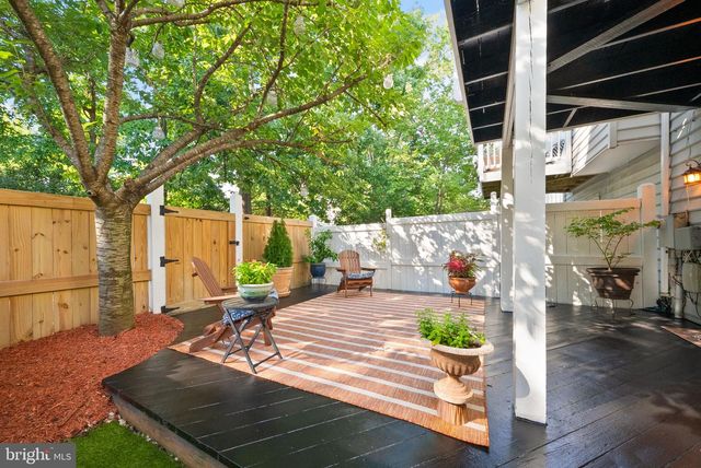 12091 EDGEMERE CIR, Reston, VA 20190