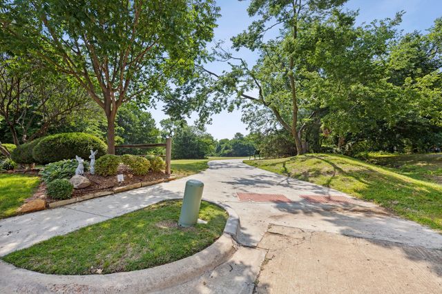 7629 Hove Court, Plano, TX 75025