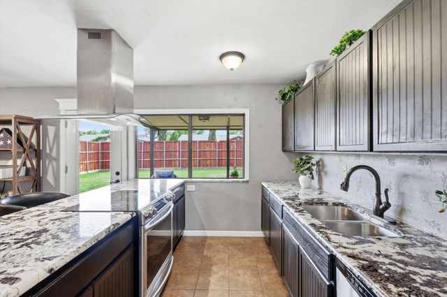 5313 Rice Drive, The Colony, TX 75056