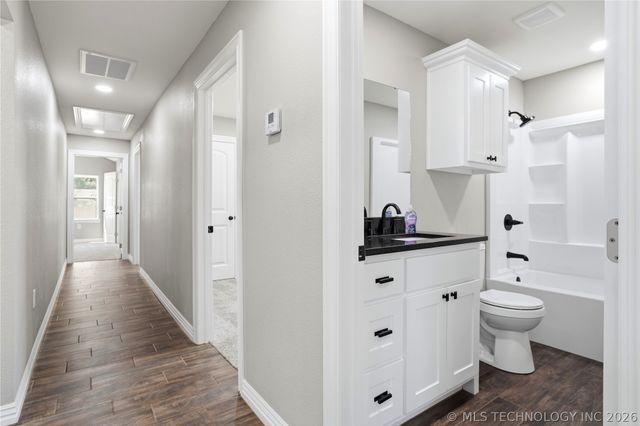 1220 E Miami, Mcalester, OK 74501