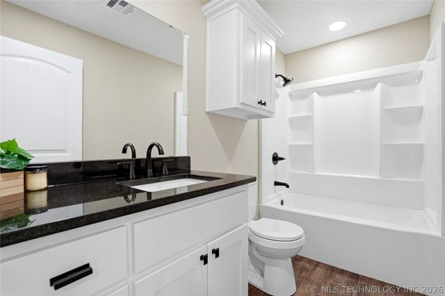 1220 E Miami, Mcalester, OK 74501