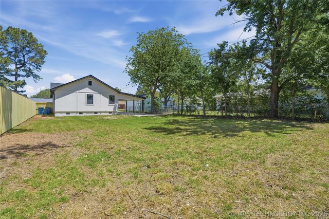 1220 E Miami, Mcalester, OK 74501