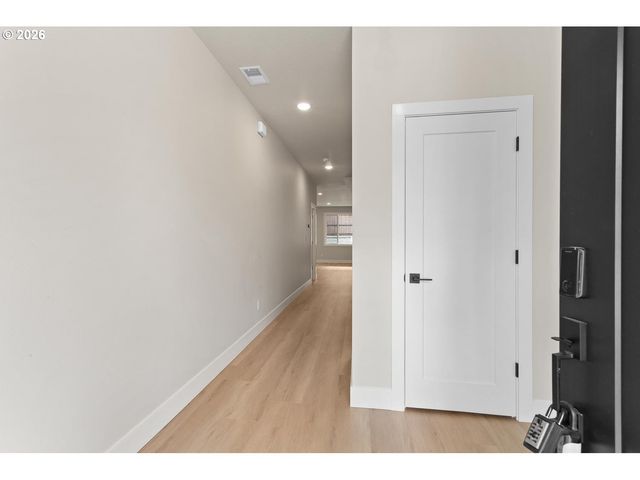 7236 Sw WINDFLOWER St, Wilsonville, OR 97070