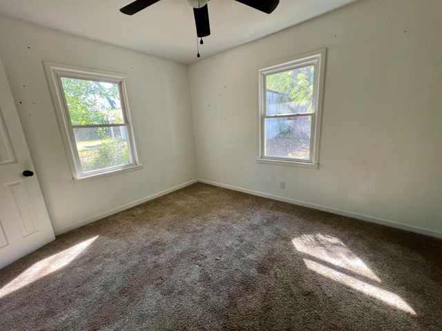 1937 N FM 2276, Henderson, TX 75652