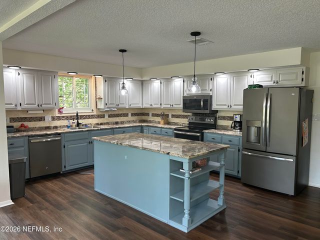 3704 HAVENWOOD Road, Middleburg, FL 32068