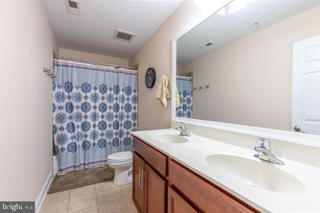 128 JUSTIN DR, West Chester, PA 19382