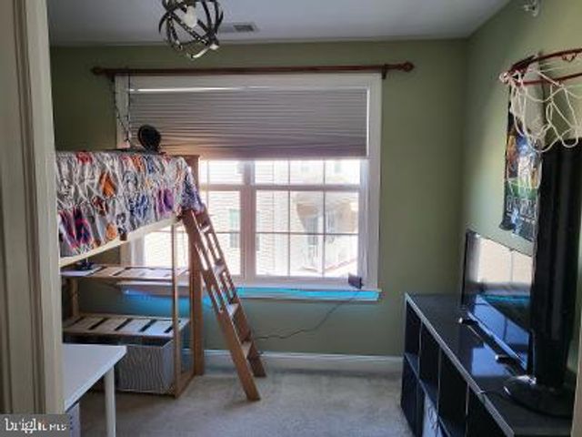 128 JUSTIN DR, West Chester, PA 19382