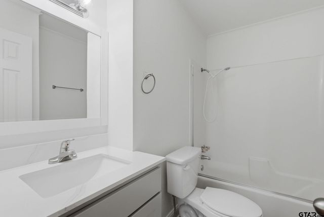 2716 Manilee Lane, Tyler, TX 75702