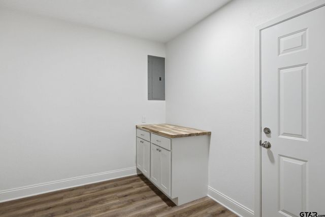 2716 Manilee Lane, Tyler, TX 75702