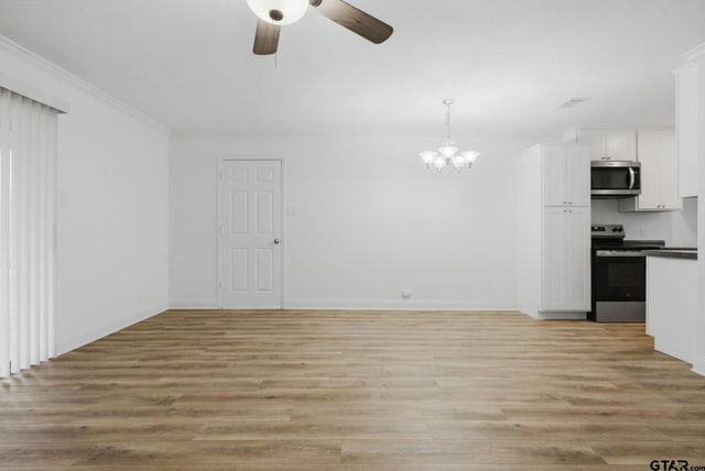 2716 Manilee Lane, Tyler, TX 75702