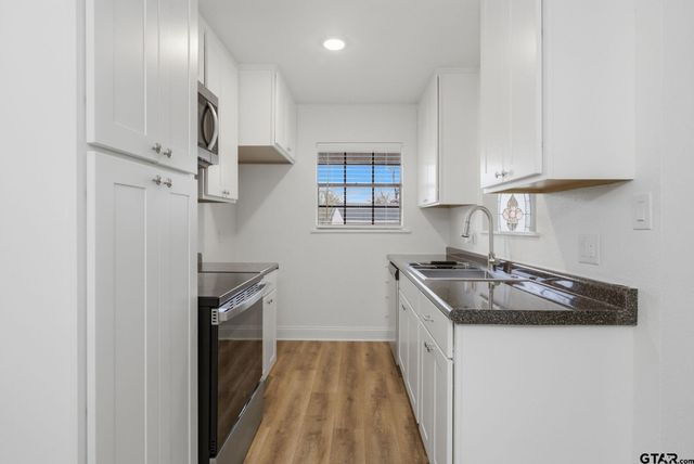 2716 Manilee Lane, Tyler, TX 75702