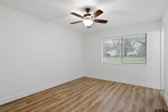 2716 Manilee Lane, Tyler, TX 75702