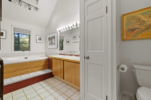 96 Ayers Point Road, Old Saybrook, CT 06475