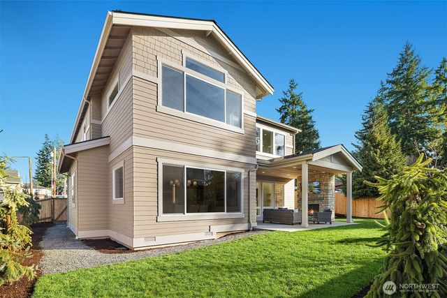 3829 142nd Place SE, Bellevue, WA 98006
