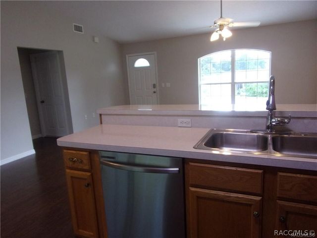 210 Edison Street, Inverness, FL 34452