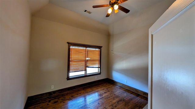 702 Paschall Street B, Houston, TX 77009