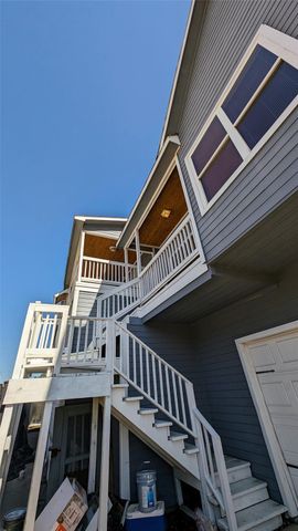 702 Paschall Street B, Houston, TX 77009