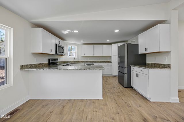 22176 N Carolina 24, Cameron, NC 28326