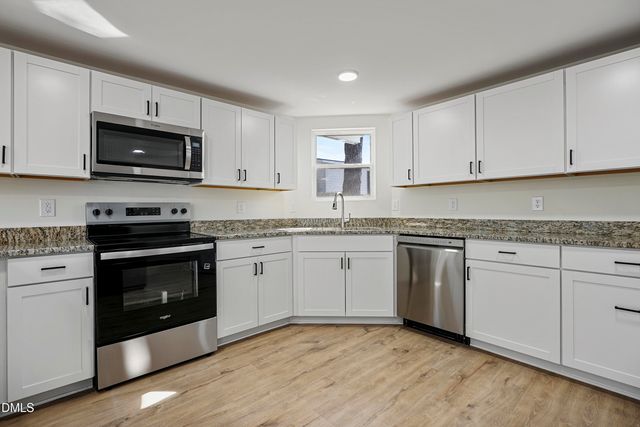 22176 N Carolina 24, Cameron, NC 28326