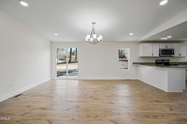 22176 N Carolina 24, Cameron, NC 28326