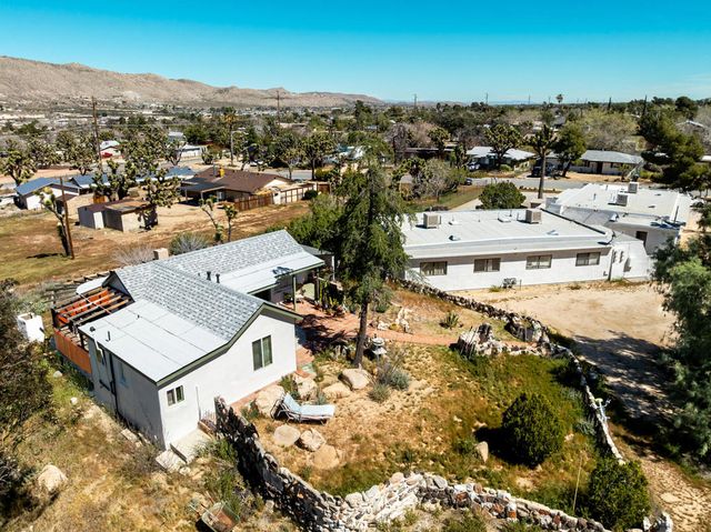 7772 Jemez Trail, Yucca Valley, CA 92284